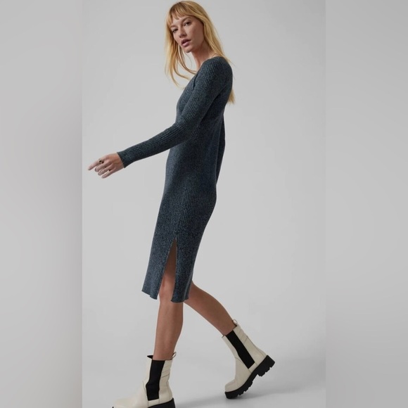 NWT Athleta Reverie Ribbed Sweater Dress Navy V-Neck Large - Picture 3 of 15